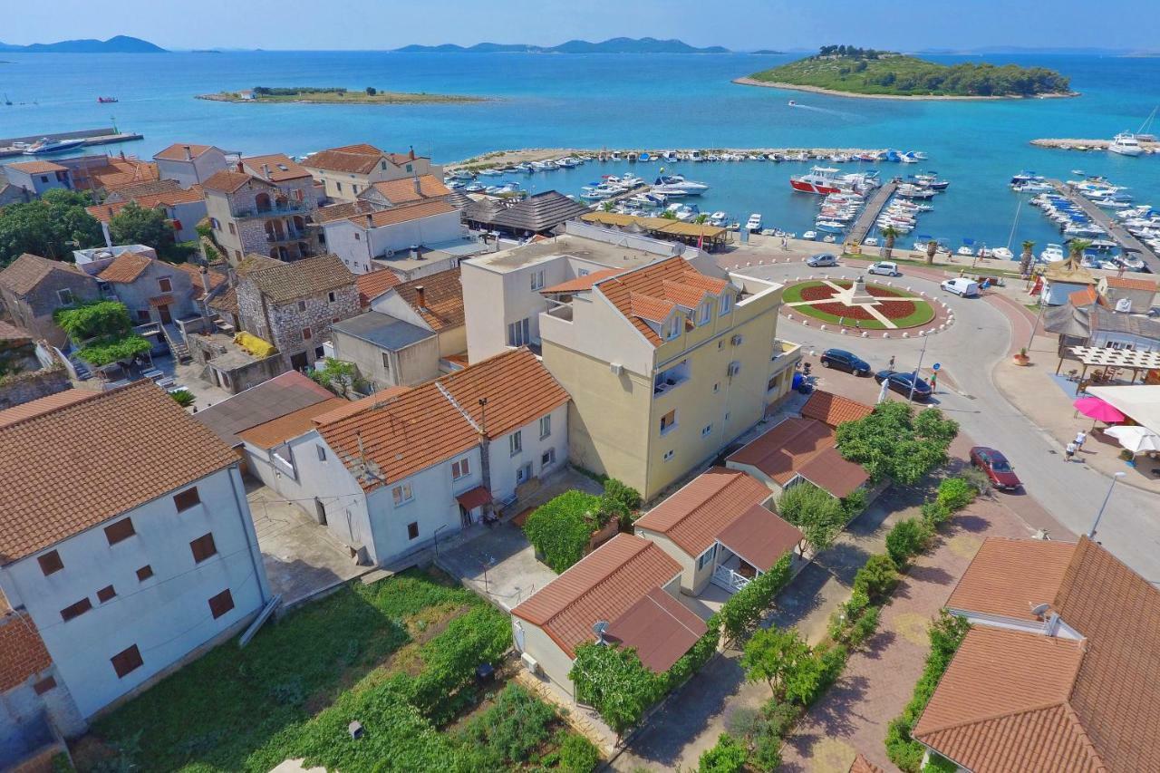Lavender Mobile Houses Пакоштане Экстерьер фото
