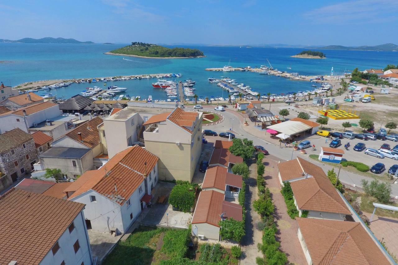 Lavender Mobile Houses Пакоштане Экстерьер фото